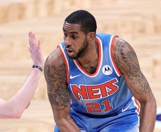 头林立的市 头林立的市