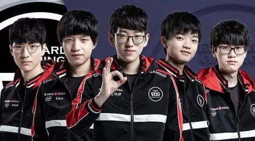 人险胜勇士 人险胜勇士