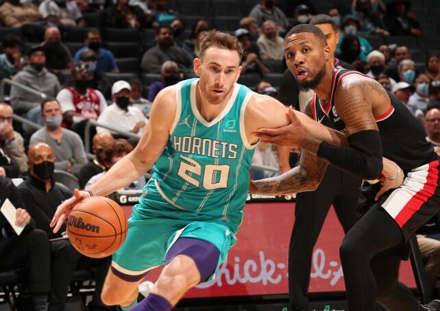 对手施加压 对手施加压