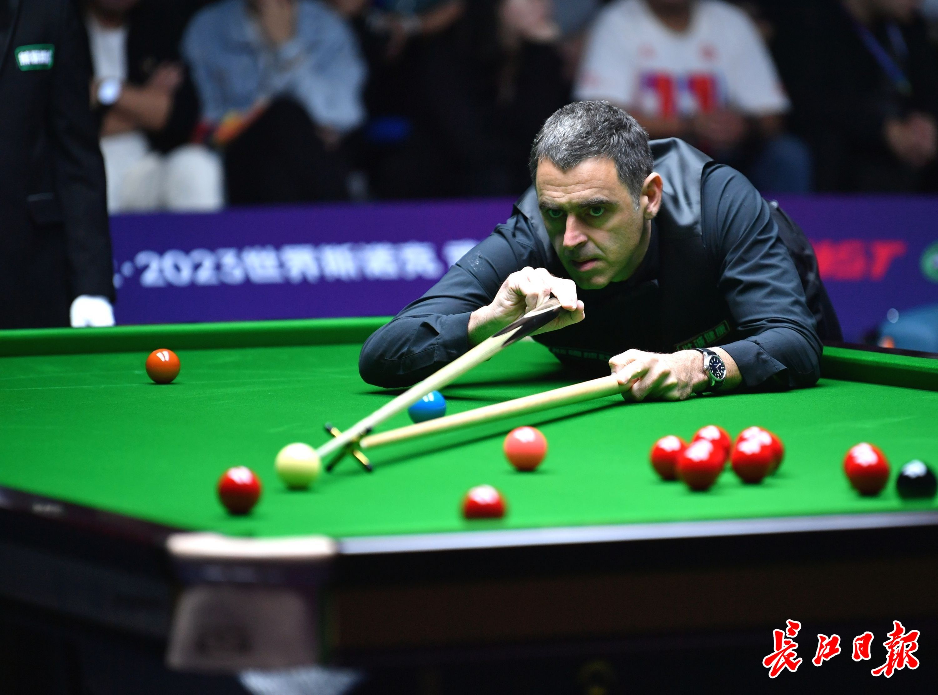 一连串负面 一连串负面