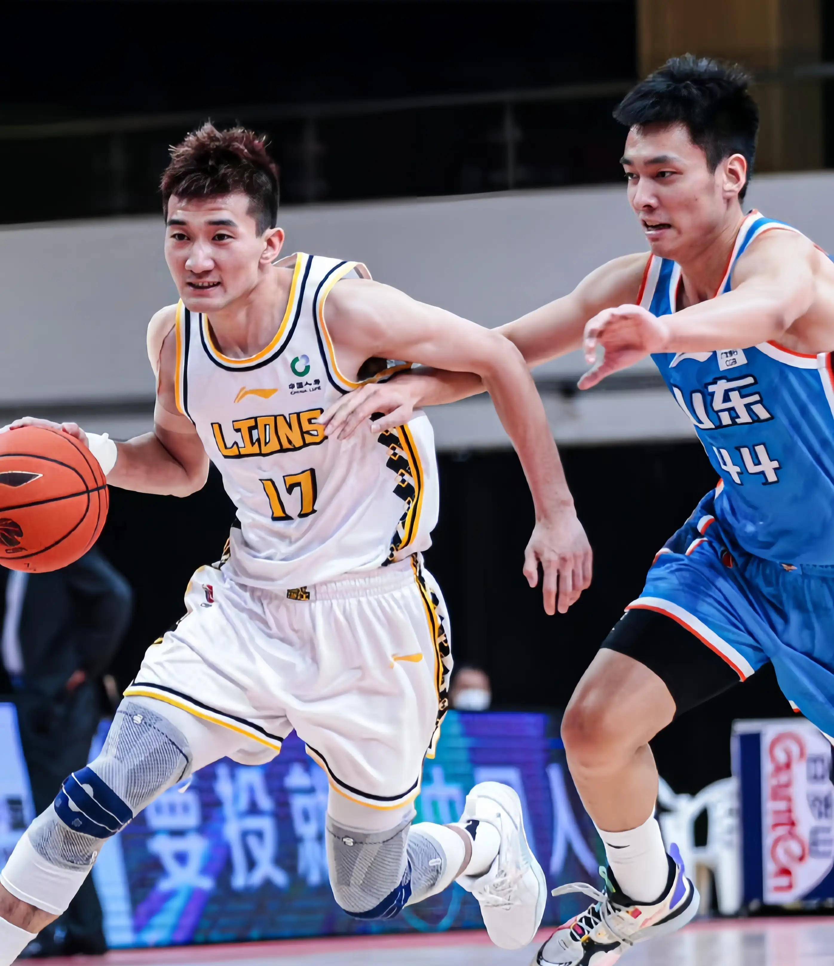 我可以帮你 我可以帮你