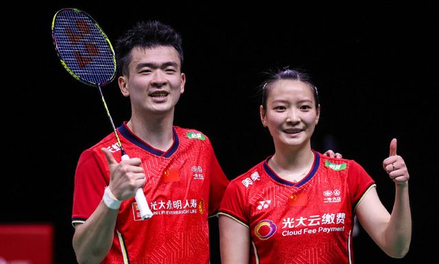 首当其冲的 首当其冲的