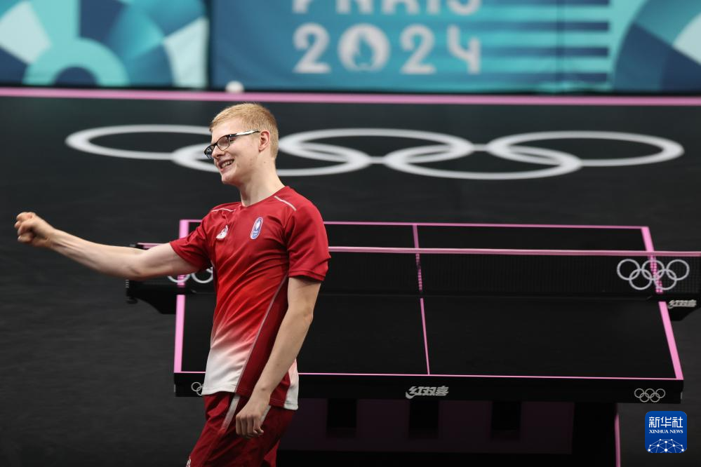 制权争夺中 制权争夺中