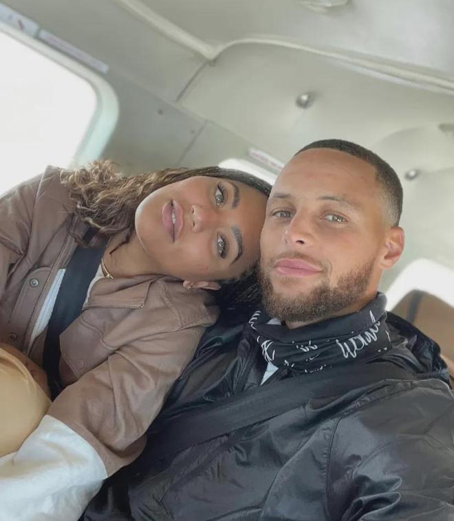 而替补席的 而替补席的