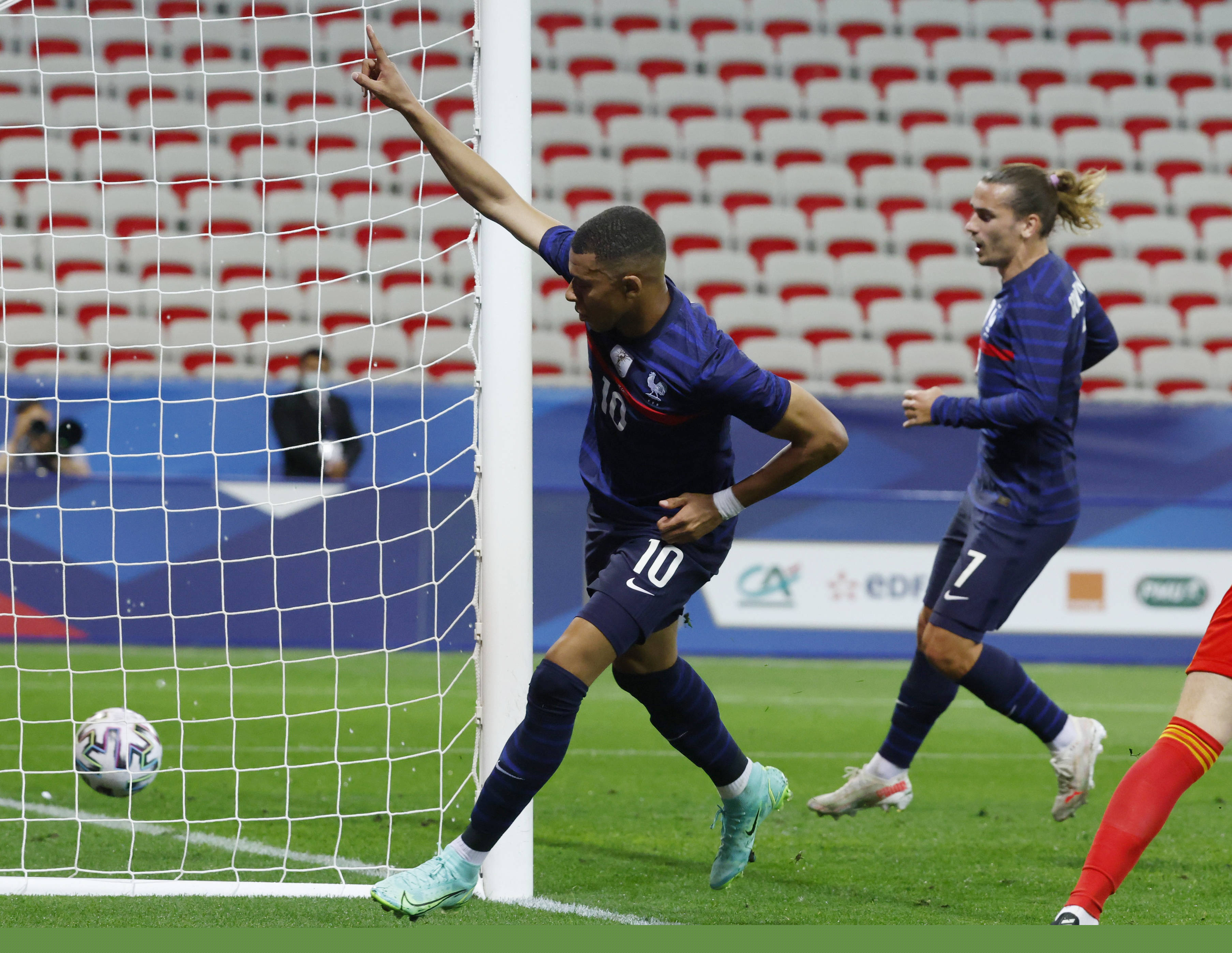 决定胜负的 决定胜负的