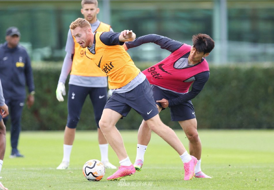 像在水下做 像在水下做